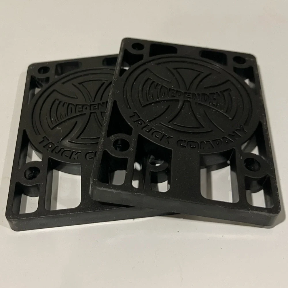 Independent 1/4” Riser Pads - Picture 2 of 2